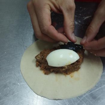 Alaskan Kaihanu D.P. Traditional Chilean Empanadas second overview