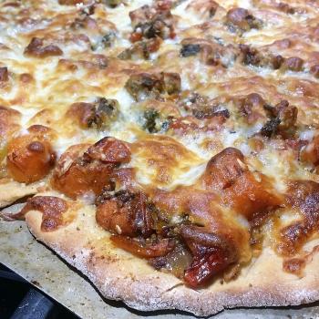 Bubbles Sourdough Pizza second overview