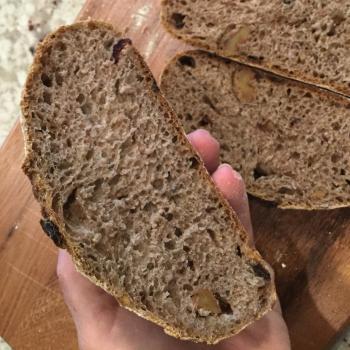 Hubert Pain au Levain, Raisins, et Noix second slice