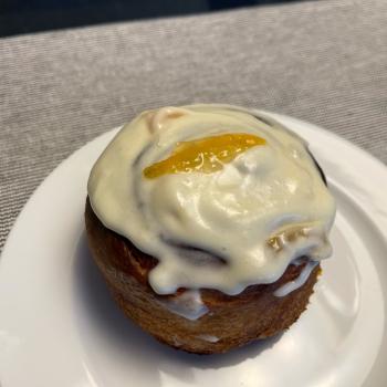 John Dough Lemon Sugar Sourdough Rolls with Yuzu Vanilla Cream Cheese Icing second overview