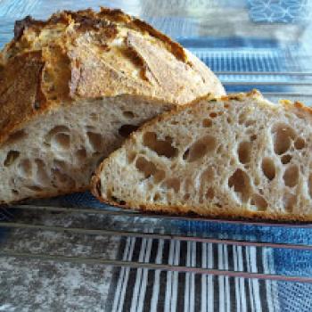 Justiina All wheat breads and buns second slice