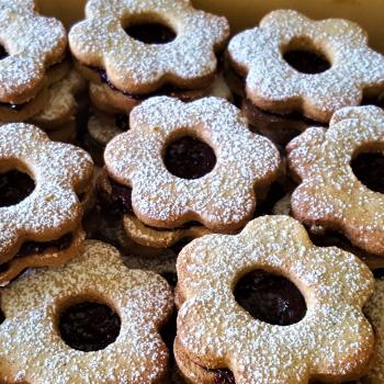 Kvásoček Cakes with jam. second slice
