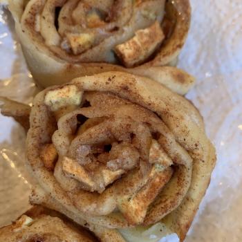 Masa madre Roles de canela con manzana first overview