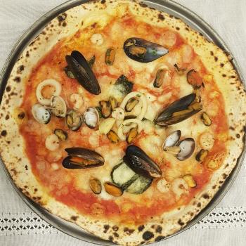 Sofia Pizzas! first slice